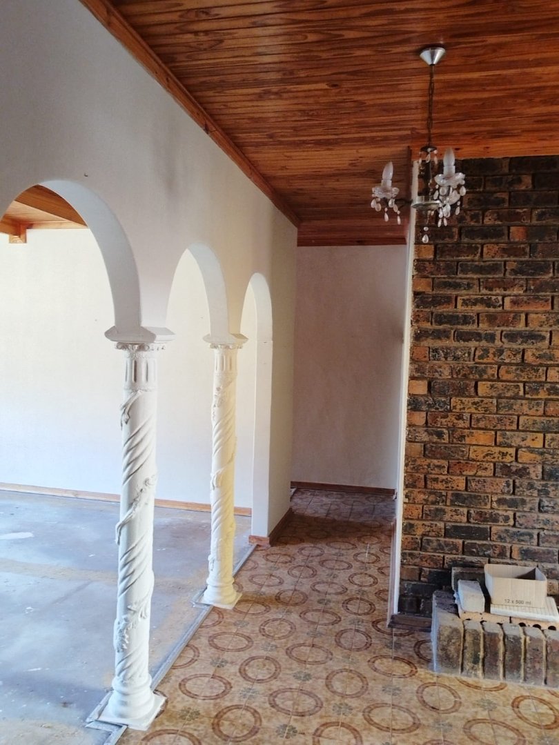 Commercial Property for Sale in Flamwood North West